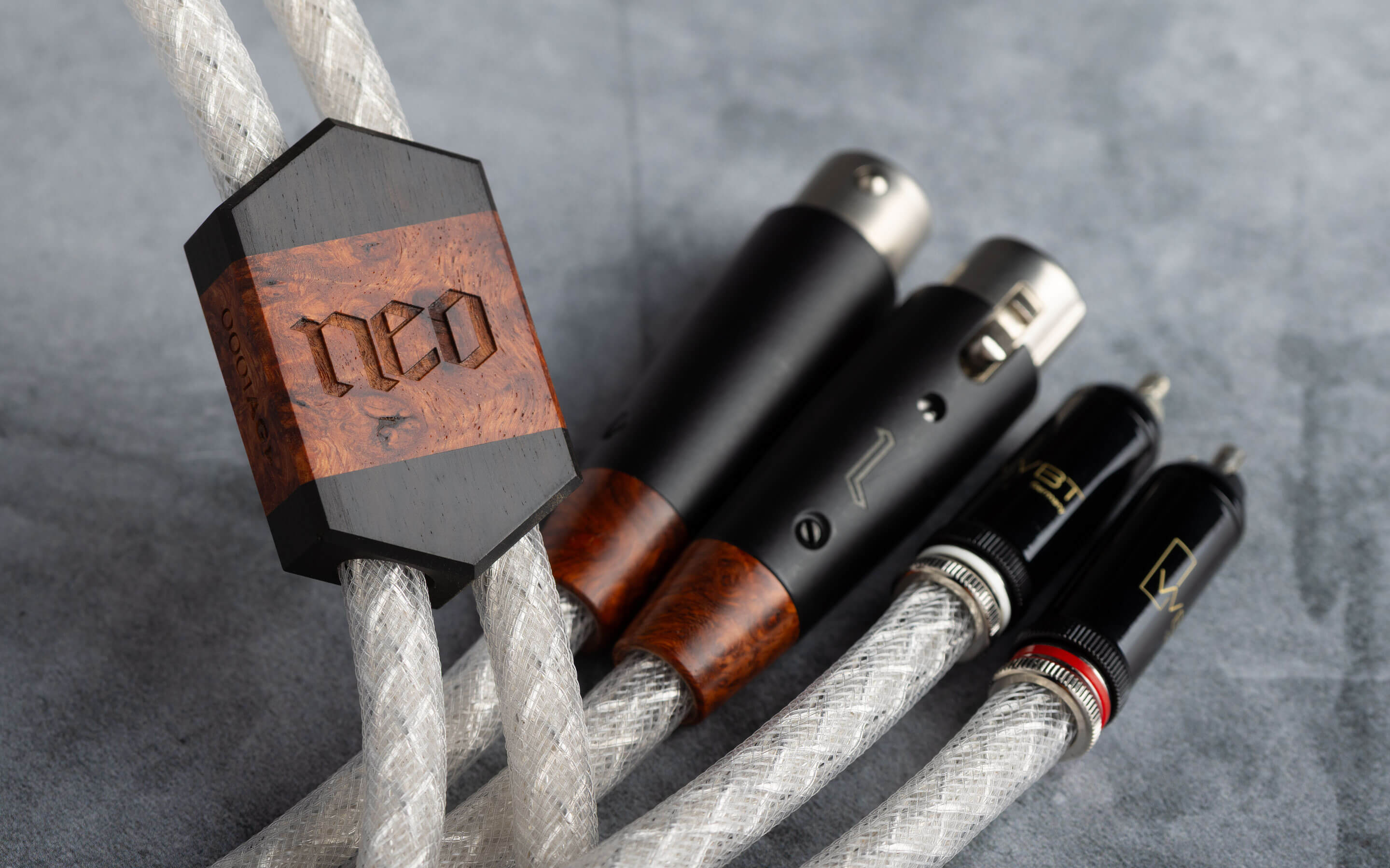 Close up of all Silver Neo cable.